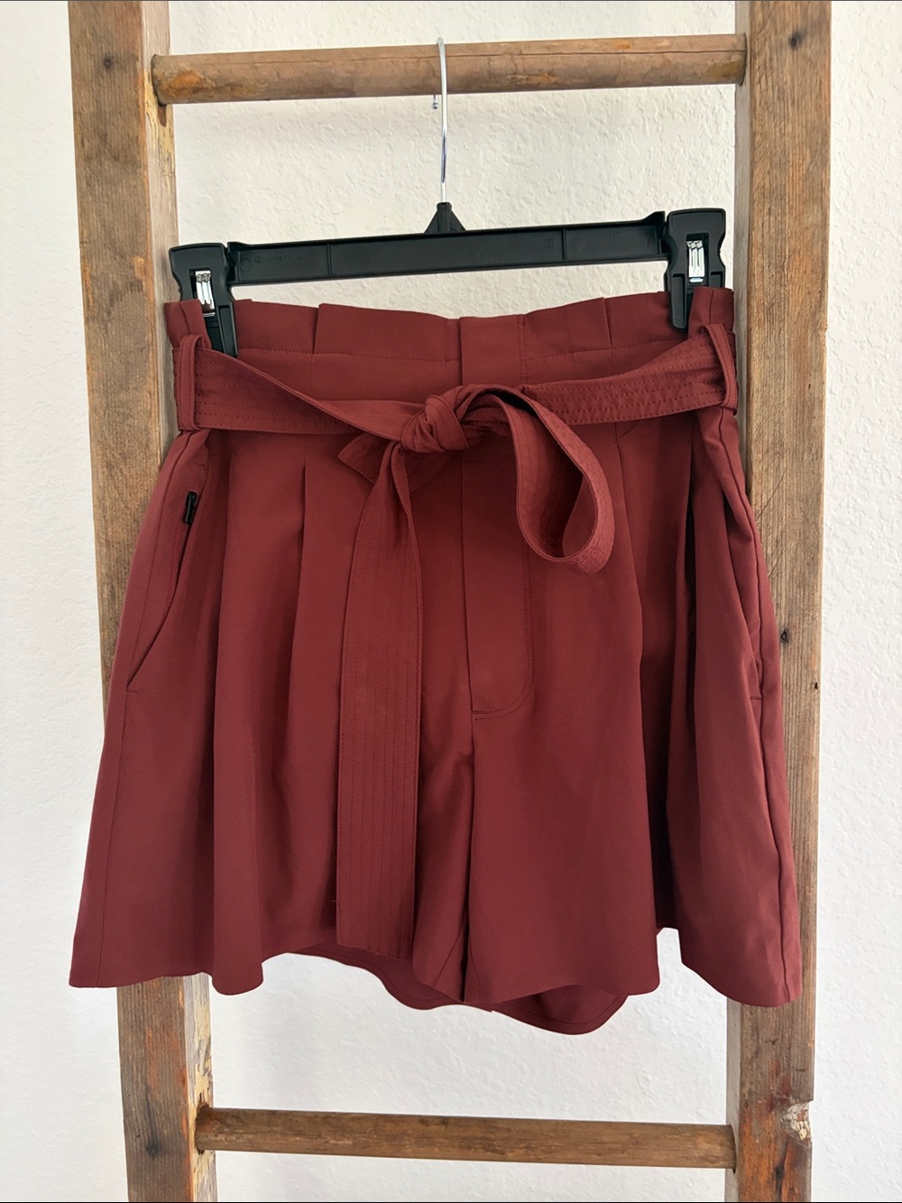 ATHLETA Women’s Skyline II High Waisted Belted Shorts, Terracotta